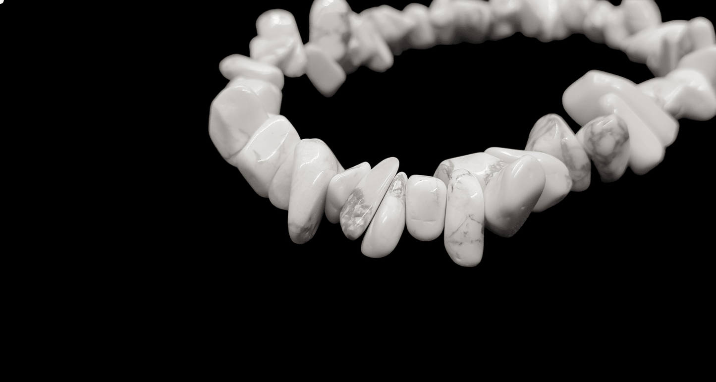 White Howlite ~ Crystal Chip Healing Bracelet - The Witches Hollow