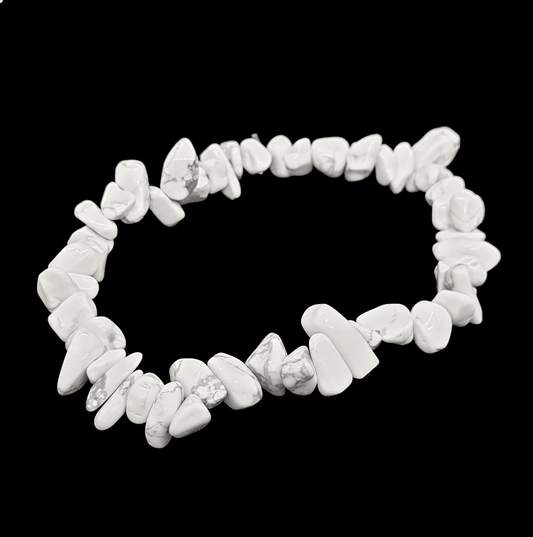 White Howlite ~ Crystal Chip Healing Bracelet - The Witches Hollow