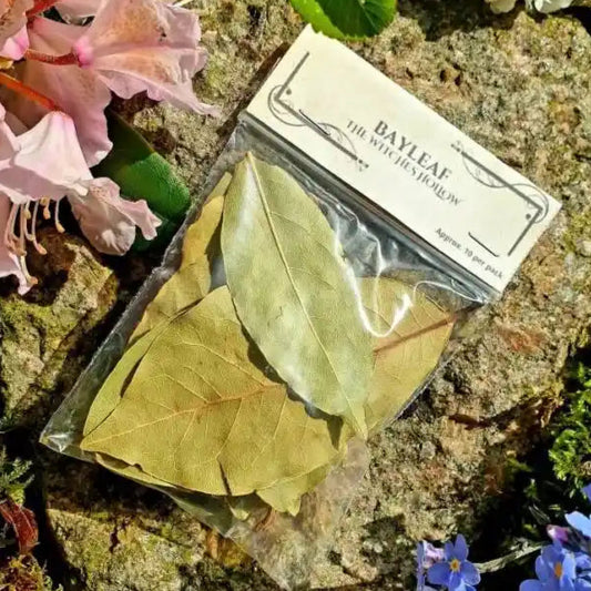 Bay leaf dried herbs with victory herb for success and protection magic from The Witches Hollow UK