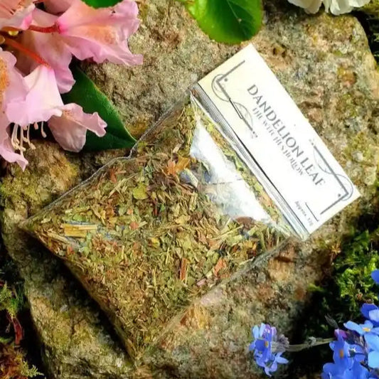 Dandelion leaf dried herbs with healing leaves for psychic abilities and divination from The Witches Hollow UK